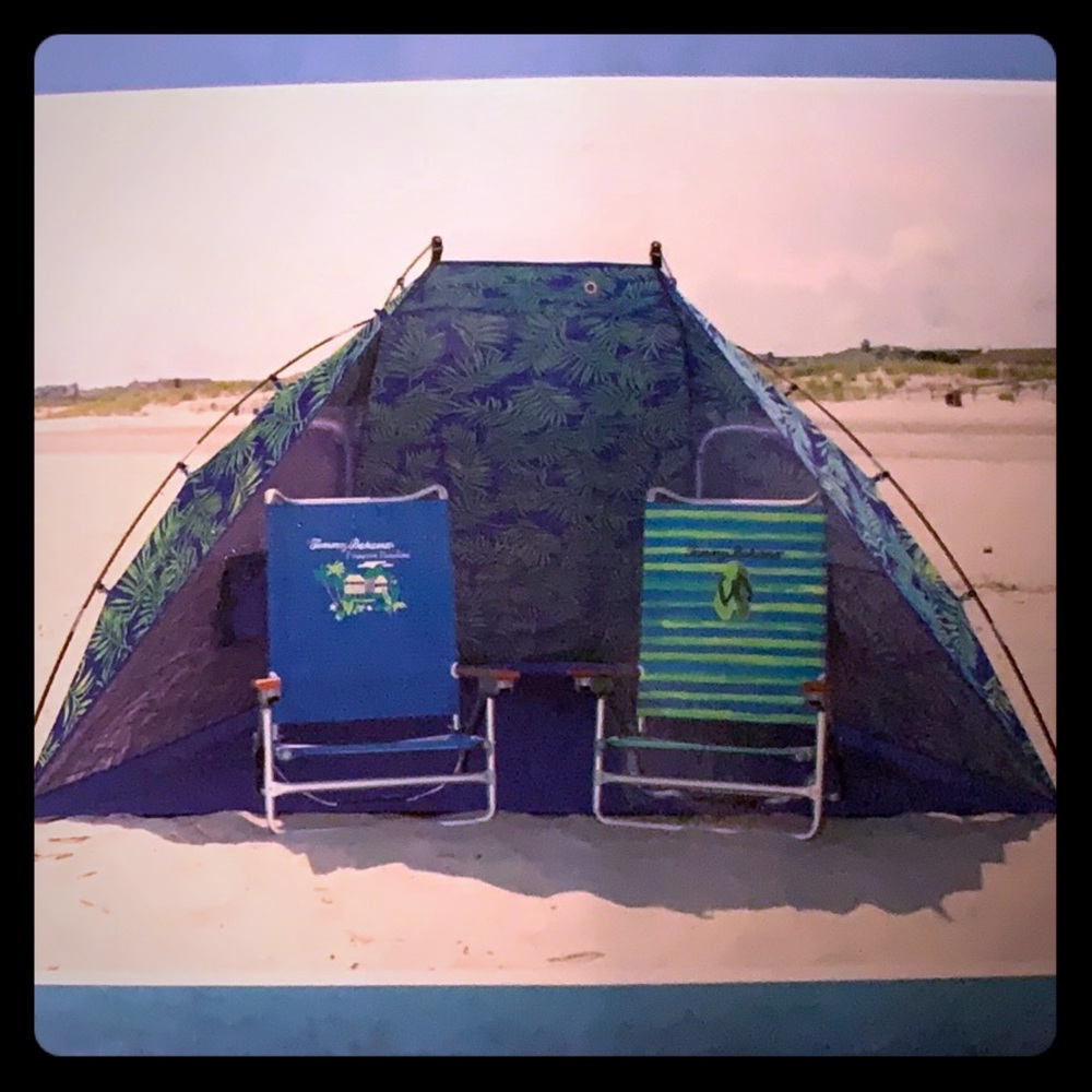 Tommy Bahama Portable Sun Shelter